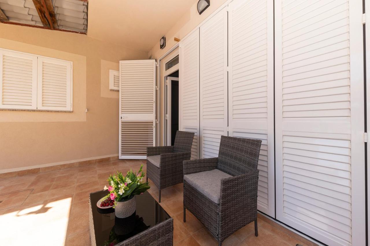 Duffys Apartment ซาดาร์ ภายนอก รูปภาพ