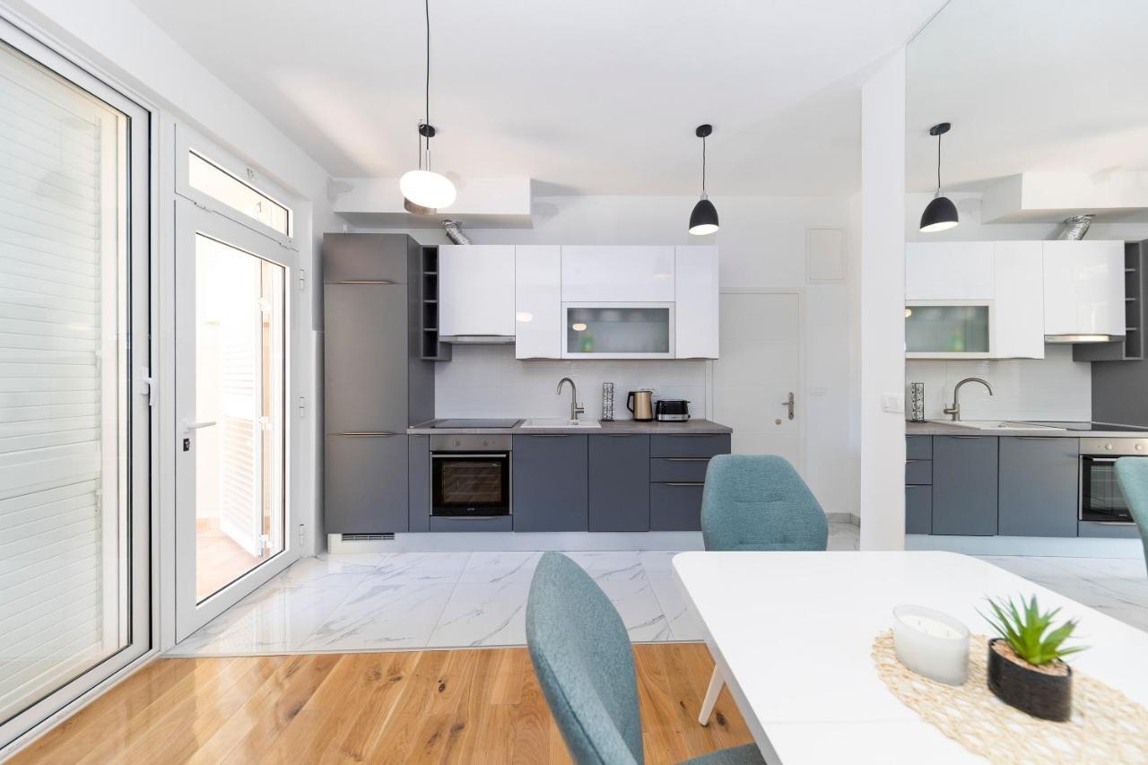 Duffys Apartment ซาดาร์ ภายนอก รูปภาพ